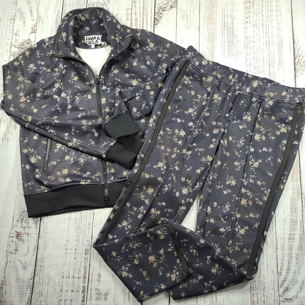 PAM & GELA Leo Ditsy Scalloped Crop Pant Size Medium